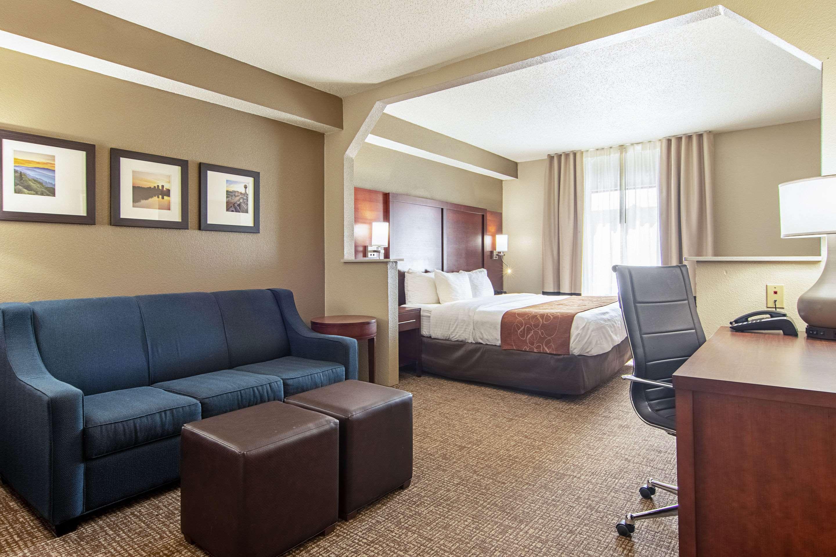 Comfort Suites Knoxville Airport Алкоа Экстерьер фото