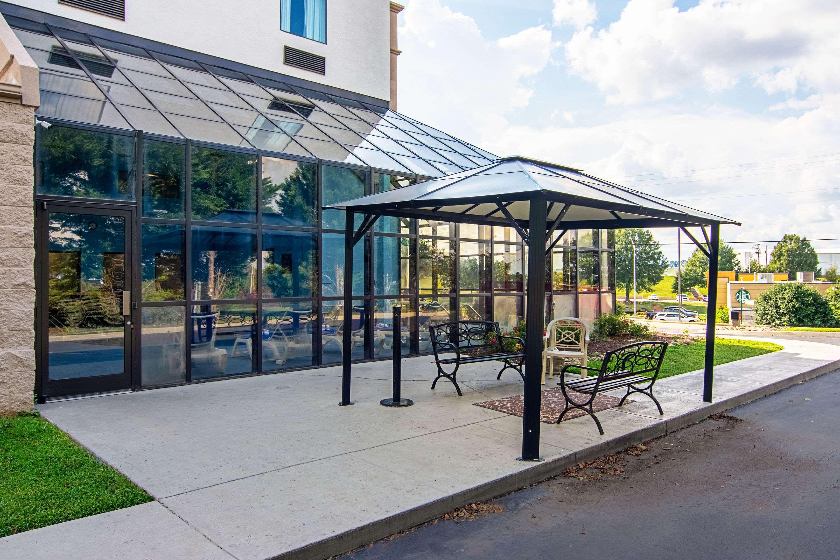 Comfort Suites Knoxville Airport Алкоа Экстерьер фото