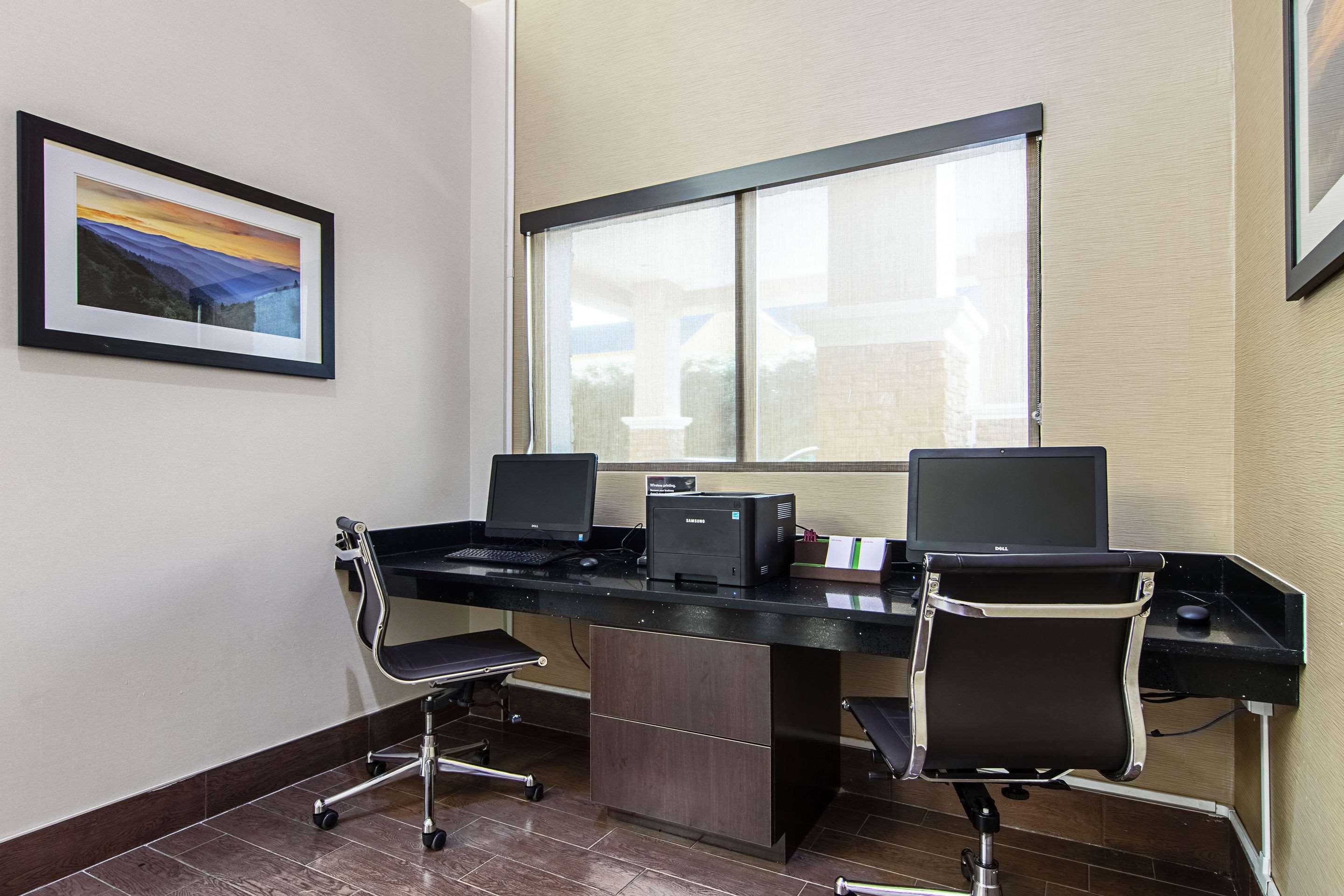 Comfort Suites Knoxville Airport Алкоа Экстерьер фото